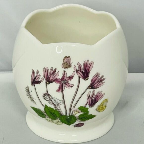 portmeirion botanic garden Votive Candleholder Cyclamen Ladybug Egg Shaped Eleva - Picture 1 of 6